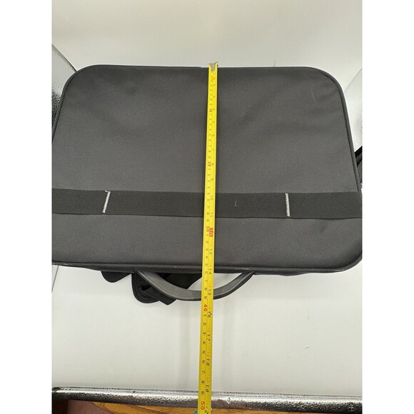 Case Logic VNC-218BLACK 18 Inch Laptop Bag Briefcase Soft Computer Unisex - Picture 14 of 15